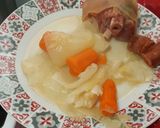 Foto del paso 6 de la receta: Alubias estofadas con lombarda al ajillo, chorizo y jamón