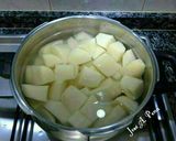 Foto del paso 1 de la receta: Bombas de patata y bacalao