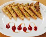 A picture of step 4 of Rava Toast.