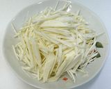 塔香鯷魚茭白筍《萬用常備菜9 》的食譜步驟1照片