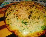 Foto del paso 3 de la receta: Tortilla de espinaca, cebolla y trigo bulgur 💚👏👏😊