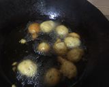 A picture of step 6 of Chatkharaydaar Dahi Baday.