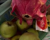 Foto langkah ke 1 dari resep Jus nana pel (nanas, buah naga, apel).