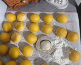Foto langkah ke 6 dari resep 🇮🇩Donat labu mini merah putih 🇮🇩.