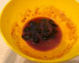 Foto del paso 3 de la receta: Postre en vaso de Mascarpone saborizado con mermelada de arándanos casera, frutas frescas y coco