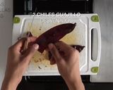 Foto del paso 1 de la receta: Salsa Roja Asada de Chile de Árbol