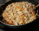 A picture of step 8 of 36• 🍜 Chicken Pad Thai 🥢.