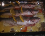 Foto del paso 3 de la receta: Lubina al horno con patatas a lo pobre