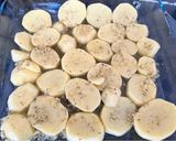 Foto del paso 3 de la receta: Pollo “prehistórico” al horno con cerveza