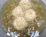 Foto langkah ke 4 dari resep Bola tahu rambutan.