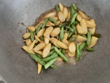 Tumis buncis putren