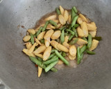 Foto langkah ke 2 dari resep Tumis buncis putren.