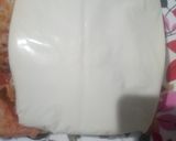 A picture of step 3 of Noodles sandwich.