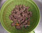Foto langkah ke 1 dari resep Tumis Daging Sapi Kembangkol.