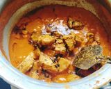 A picture of step 1 of Butter chicken masala.