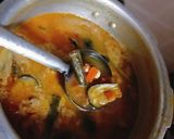 A picture of step 4 of Kokum Kadhi.