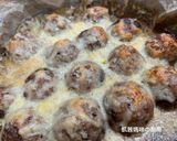 A picture of step 10 of Baked Stuffed Mushrooms with Pork.