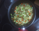Foto del paso 3 de la receta: Potaje de lentejas con verduras y albóndigas