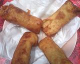 Foto langkah ke 8 dari resep Lumpia Rebung Ebi Goreng dan Rebung Ebi Selimut Dadar telur.