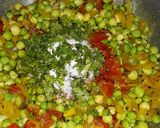 तुरीच्या दाण्यांची उसळ (toorichya dananchi usal recipe in marathi) रेसिपी स्टेप 6 फोटो 