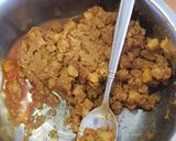 Foto langkah ke 1 dari resep Beef Curry Puff.