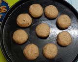 A picture of step 4 of WALNUT, WHOLE WHEAT AND SEMOLINA BAKED COOKIES.