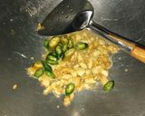Foto langkah ke 4 dari resep Ca Telur Ceplok Saus Tiram.