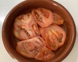 Foto del paso 2 de la receta: Queso Provolone con tomate