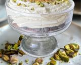 Foto del passaggio 7 della ricetta Semifreddo alla Crema di Latte e Pistacchi
