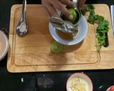 รูปขั้นตอนการทำที่ 3 ของ ยำไข่ต้ม🥚