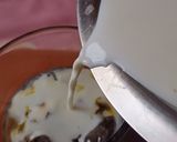 A picture of step 2 of Gulkand sabja thandai.