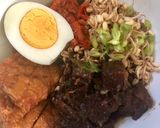 Foto langkah ke 6 dari resep Rawon Daging Sapi.