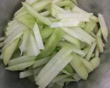 Foto langkah ke 2 dari resep Labu siam dan tahu kuah kuning (no santan).