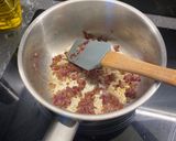 Foto del paso 4 de la receta: Solomillo a la sal en airfryer con salsa de Pedro Ximenez y miso