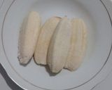 Foto langkah ke 1 dari resep Pisang goreng isi coklat / tiramisu.