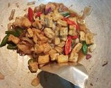Foto langkah ke 4 dari resep Tumis tahu saus tiram.