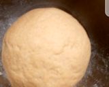 A picture of step 2 of Wheat buns.