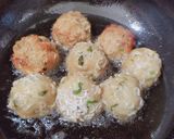 A picture of step 6 of Maggi balls.