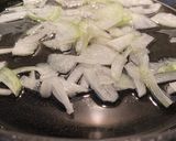 Foto del paso 2 de la receta: Tacos de machaca de pescado ahumado y queso