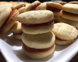 Foto del paso 3 de la receta: Mini alfajores de membrillo