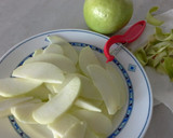 Foto del paso 1 de la receta: Pizza de requesón y manzana