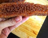Foto langkah ke 7 dari resep Caramel cake/sarang semut.