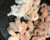 Foto del paso 1 de la receta: Sopa de pescado