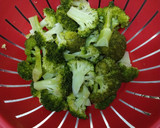 Foto del paso 2 de la receta: Revuelto de brócoli con setas vegano