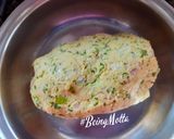 A picture of step 2 of Multigrain-Onion Thalipeeth.
