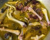 Foto langkah ke 3 dari resep Ayam Goreng Kuning.