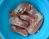 Hình bước làm 1 của món Sườn xào chua ngọt