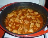 Sertéspörkölt Tajine edényben recept fázis 7 fotója