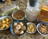 Hình bước làm 1 của món Chè hạt sen củ năng
