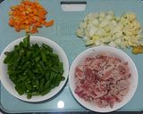 Foto langkah ke 1 dari resep Buncis Tumis Sliced Beef.
